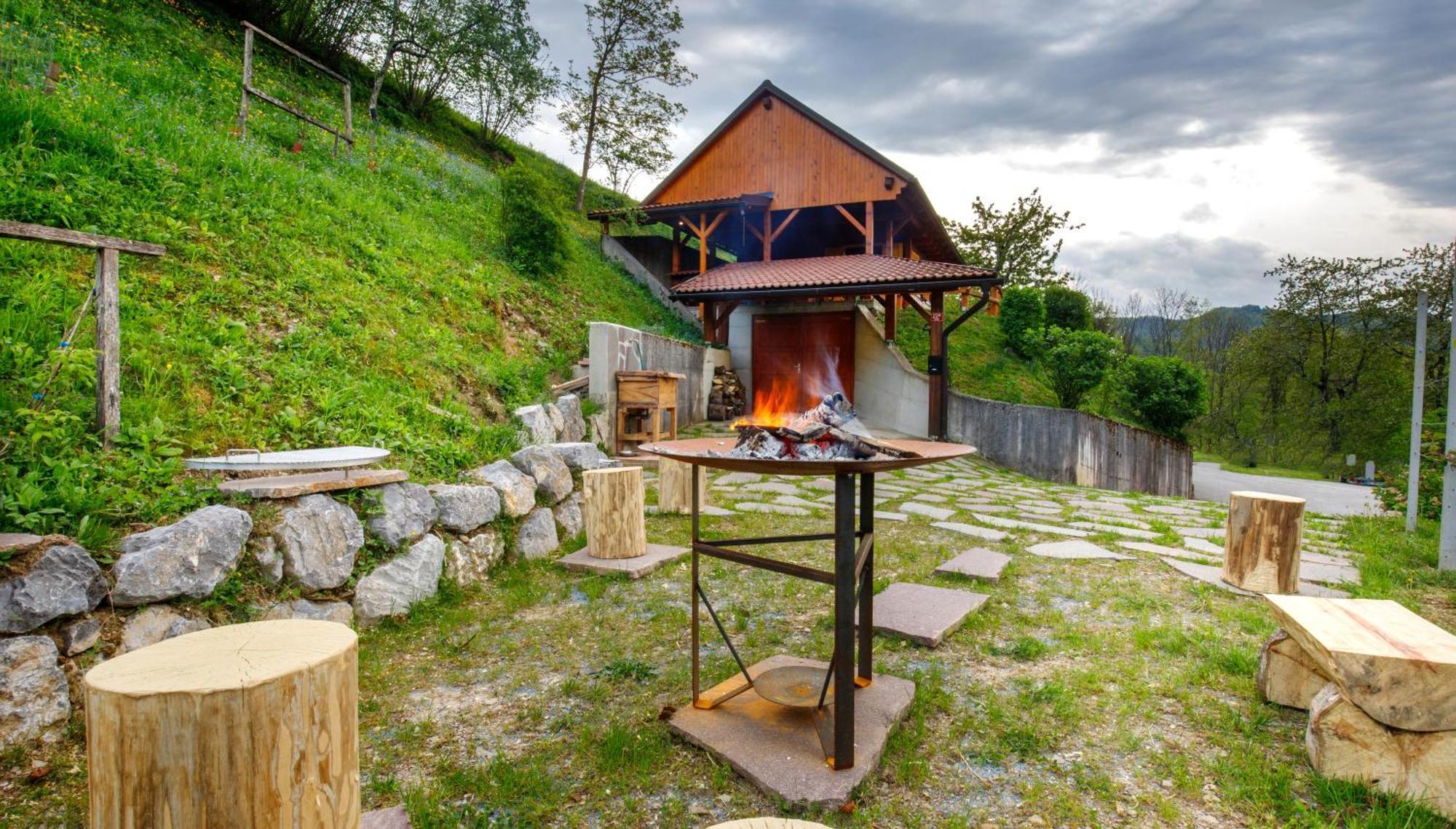 Bomas House Villa Cerkno Ngoại thất bức ảnh